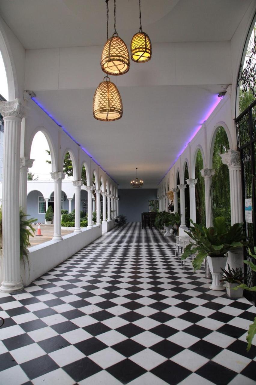 Westgate Residence Hotel Ban Bang Muang  Екстер'єр фото